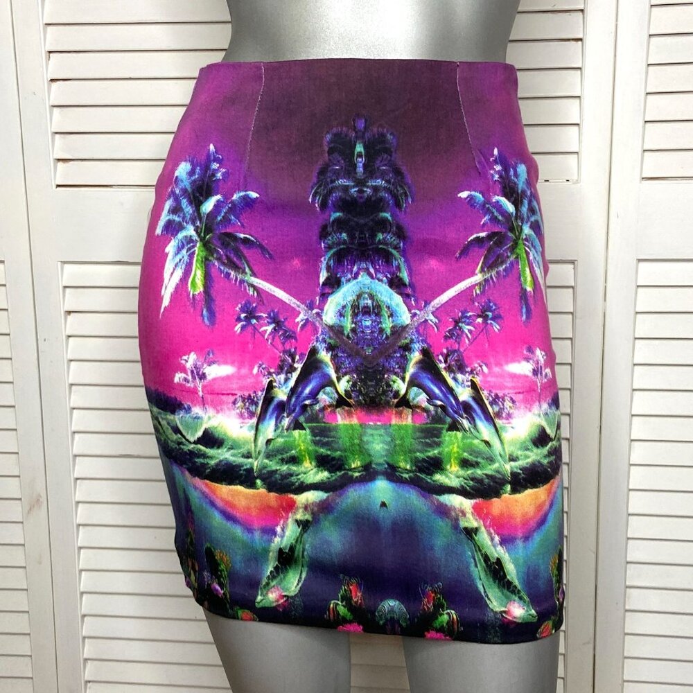MOTEL ROCKS Becka Stretch Mini Skirt Dolphin Bright Mirrored Island Print XS NWT